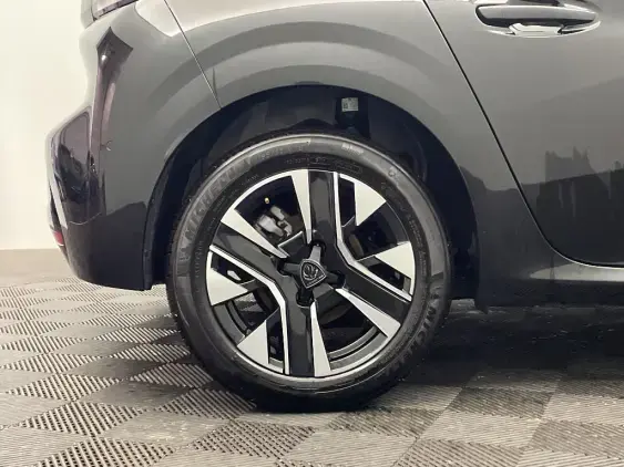 PEUGEOT 208 II - voiture d'occasion - Photo 25