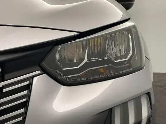 PEUGEOT 208 II - voiture d'occasion - Photo 22