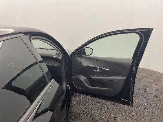 PEUGEOT 208 II - voiture d'occasion - Photo 20