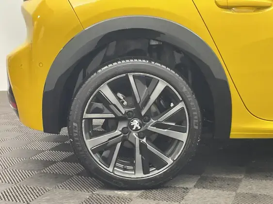 PEUGEOT 208 BUSINESS R II - voiture d'occasion - Photo 25