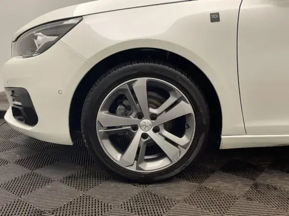 PEUGEOT 308 II - voiture d'occasion - Photo 23