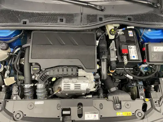 PEUGEOT 208 BUSINESS R II - voiture d'occasion - Photo 21