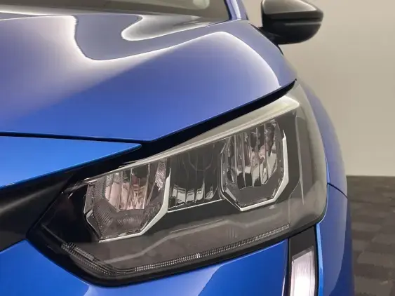 PEUGEOT 208 BUSINESS R II - voiture d'occasion - Photo 22