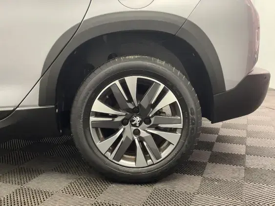 PEUGEOT 2008 - voiture d'occasion - Photo 24