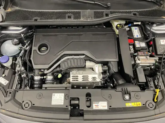 PEUGEOT 208 II - voiture d'occasion - Photo 20