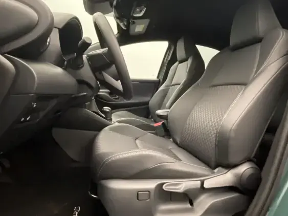 TOYOTA YARIS IV - voiture d'occasion - Photo 18