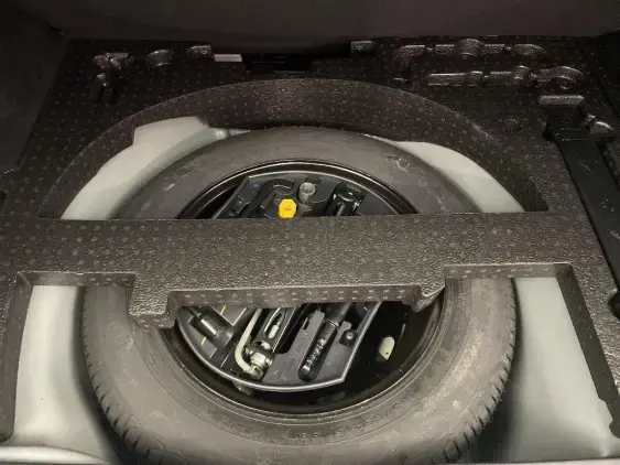 PEUGEOT 2008 - voiture d'occasion - Photo 17