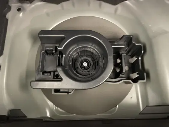 PEUGEOT 208 II - voiture d'occasion - Photo 17