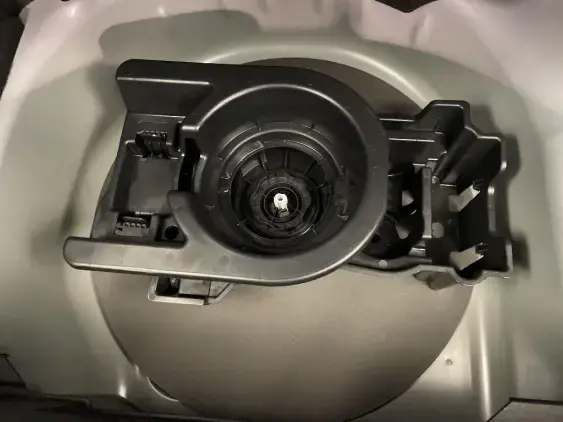 PEUGEOT 208 II - voiture d'occasion - Photo 17