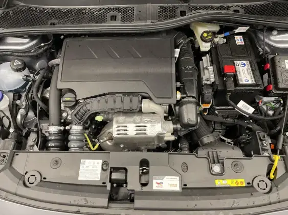 PEUGEOT 208 II - voiture d'occasion - Photo 21