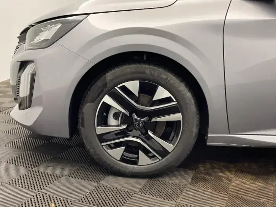 PEUGEOT 208 II - voiture d'occasion - Photo 23