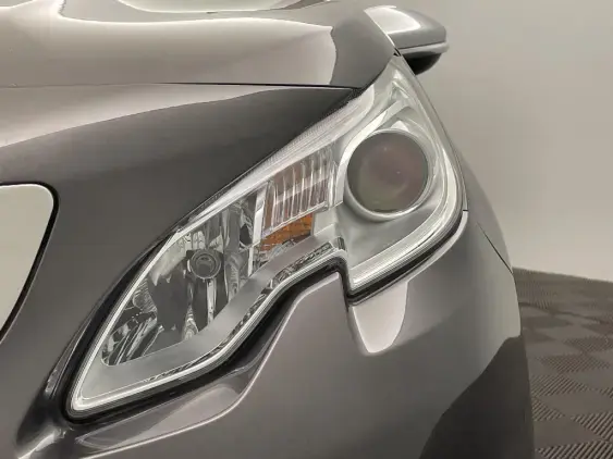 PEUGEOT 2008 - voiture d'occasion - Photo 22