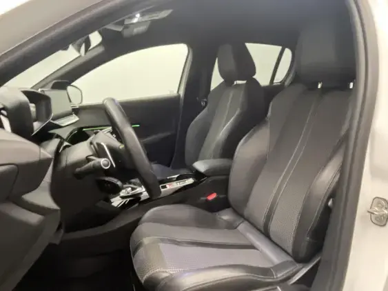 PEUGEOT 208 BUSINESS R II - voiture d'occasion - Photo 18