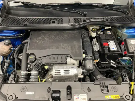 PEUGEOT 208 II - voiture d'occasion - Photo 21