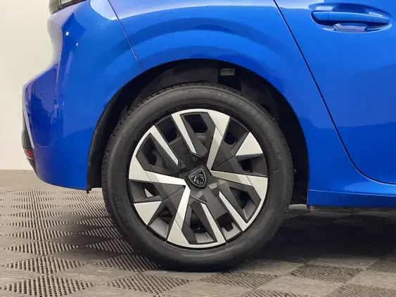 PEUGEOT 208 II - voiture d'occasion - Photo 25