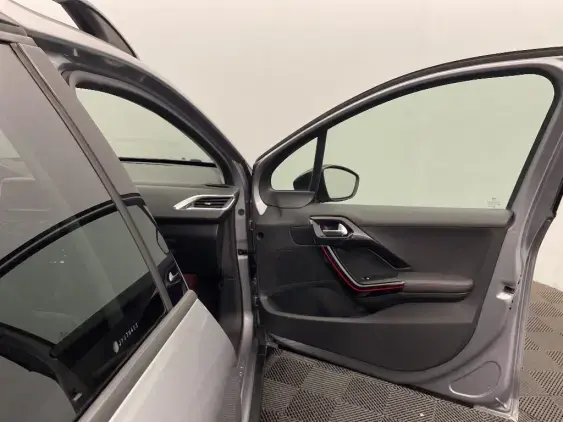 PEUGEOT 2008 - voiture d'occasion - Photo 20