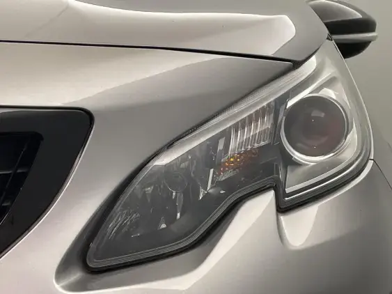 PEUGEOT 2008 - voiture d'occasion - Photo 22