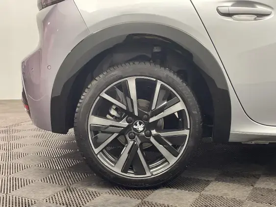 PEUGEOT 208 BUSINESS R II - voiture d'occasion - Photo 25