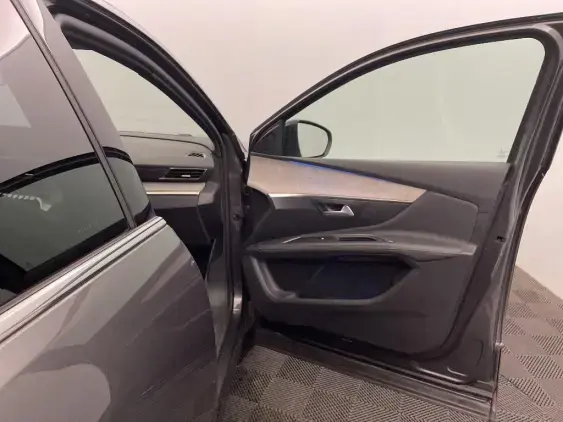 PEUGEOT 3008 II - voiture d'occasion - Photo 20