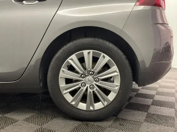 PEUGEOT 308 II - voiture d'occasion - Photo 24