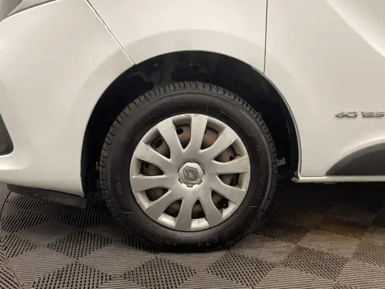 RENAULT TRAFIC III - voiture d'occasion - Photo 20