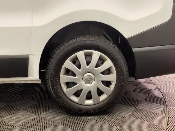 RENAULT TRAFIC III - voiture d'occasion - Photo 21