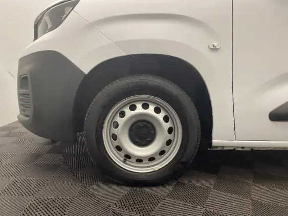 PEUGEOT PARTNER III - voiture d'occasion - Photo 23