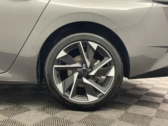 PEUGEOT 308 SW III - voiture d'occasion - Photo 24