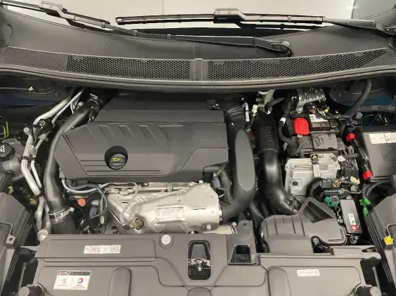 PEUGEOT 3008 II - voiture d'occasion - Photo 21