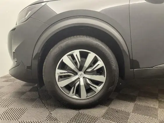 PEUGEOT 2008 II - voiture d'occasion - Photo 23