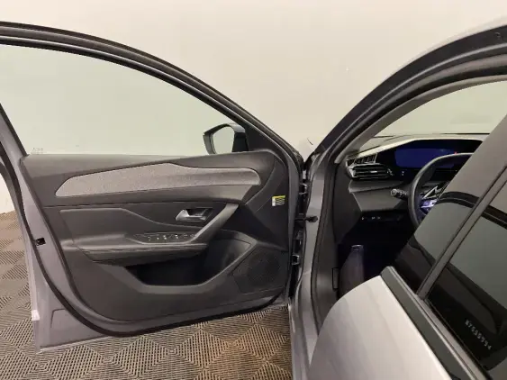 PEUGEOT 308 III - voiture d'occasion - Photo 18