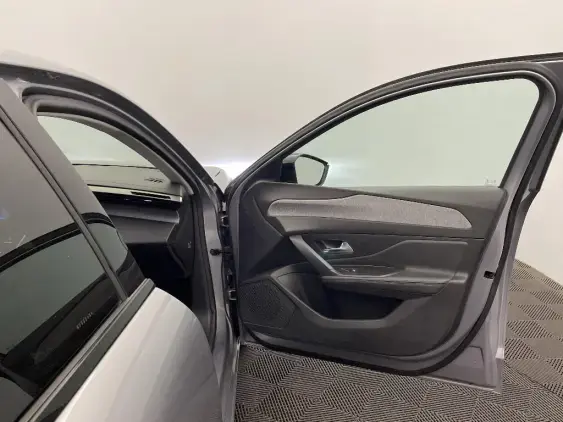 PEUGEOT 308 III - voiture d'occasion - Photo 19