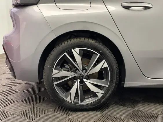 PEUGEOT 308 III - voiture d'occasion - Photo 24