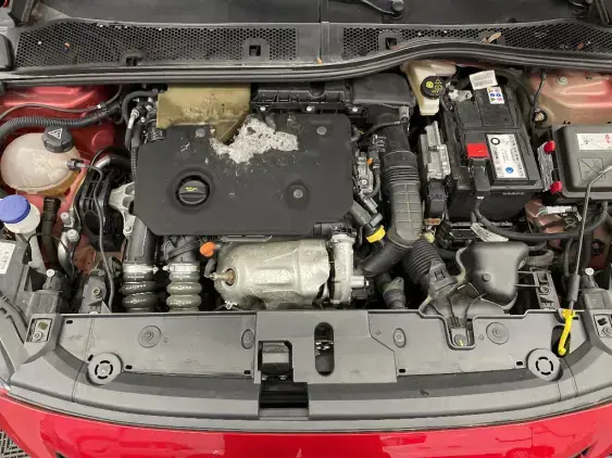 PEUGEOT 208 II - voiture d'occasion - Photo 20