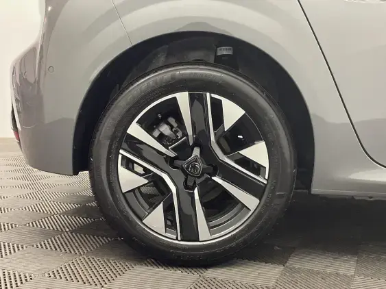 PEUGEOT 208 II - voiture d'occasion - Photo 25