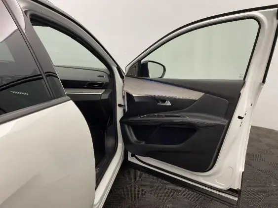 PEUGEOT 3008 II - voiture d'occasion - Photo 20