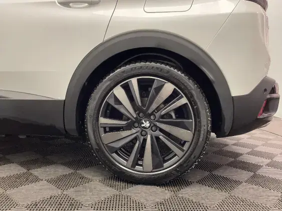 PEUGEOT 3008 II - voiture d'occasion - Photo 24