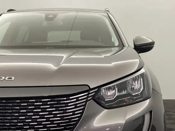 PEUGEOT 2008 II - voiture d'occasion - Photo 21