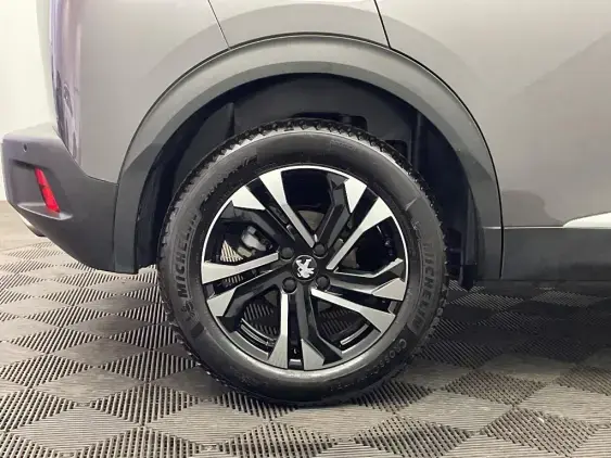 PEUGEOT 2008 II - voiture d'occasion - Photo 24