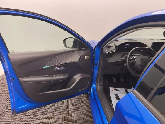 PEUGEOT 208 BUSINESS R II - voiture d'occasion - Photo 19