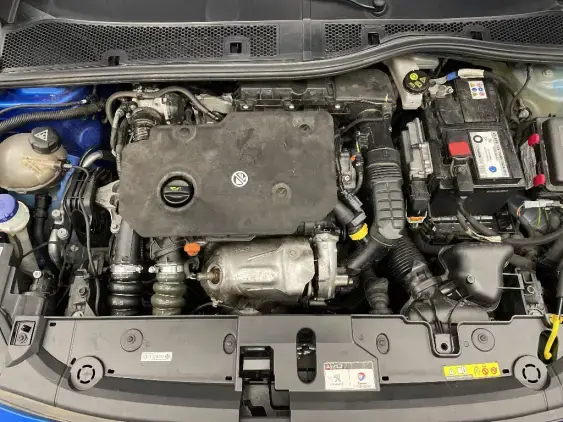 PEUGEOT 208 BUSINESS R II - voiture d'occasion - Photo 21