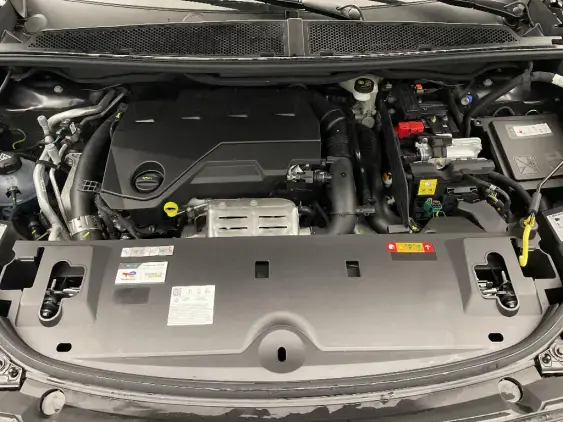 PEUGEOT 3008 III - voiture d'occasion - Photo 21