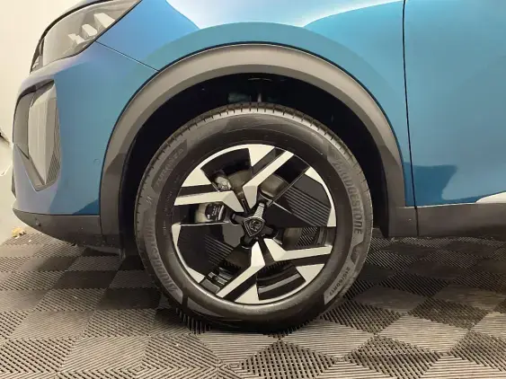 PEUGEOT 2008 II - voiture d'occasion - Photo 22