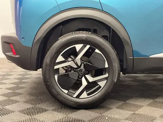 PEUGEOT 2008 II - voiture d'occasion - Photo 24