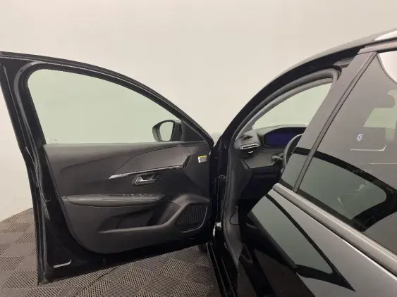 PEUGEOT 208 II - voiture d'occasion - Photo 19