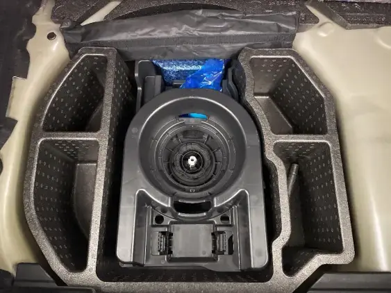 PEUGEOT 208 BUSINESS R II - voiture d'occasion - Photo 17