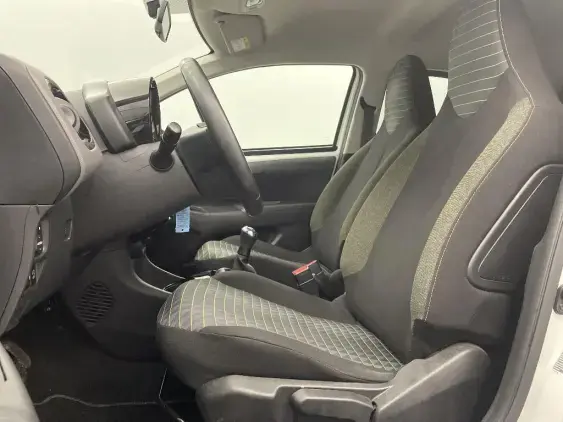 PEUGEOT 108 - voiture d'occasion - Photo 18