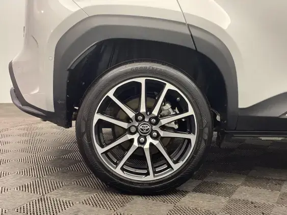 TOYOTA YARIS CROSS I - voiture d'occasion - Photo 25