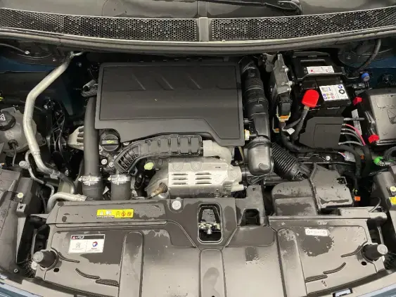 PEUGEOT 5008 II - voiture d'occasion - Photo 21