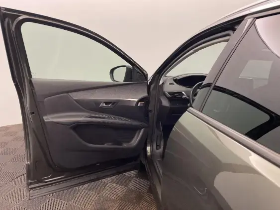 PEUGEOT 3008 II - voiture d'occasion - Photo 19